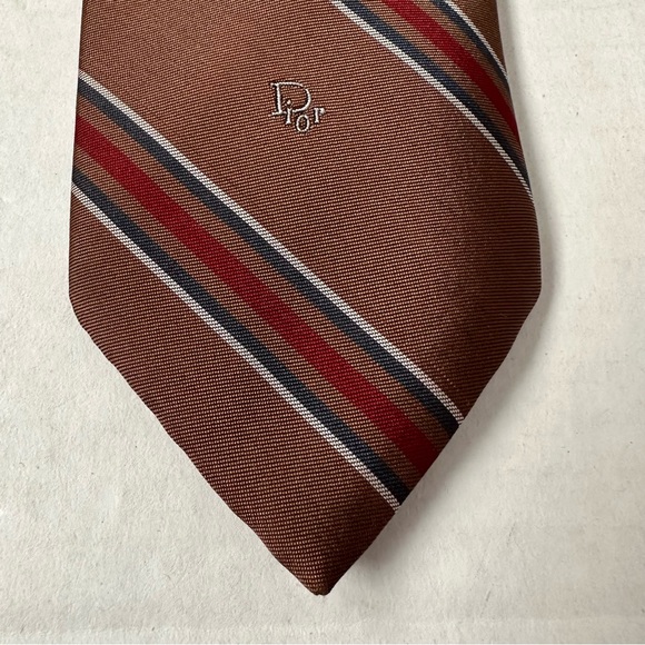 Christian Dior Tie Brown with Tiny Red & Cream Stripes Luxury Wear w/Logo - Picture 7 of 8